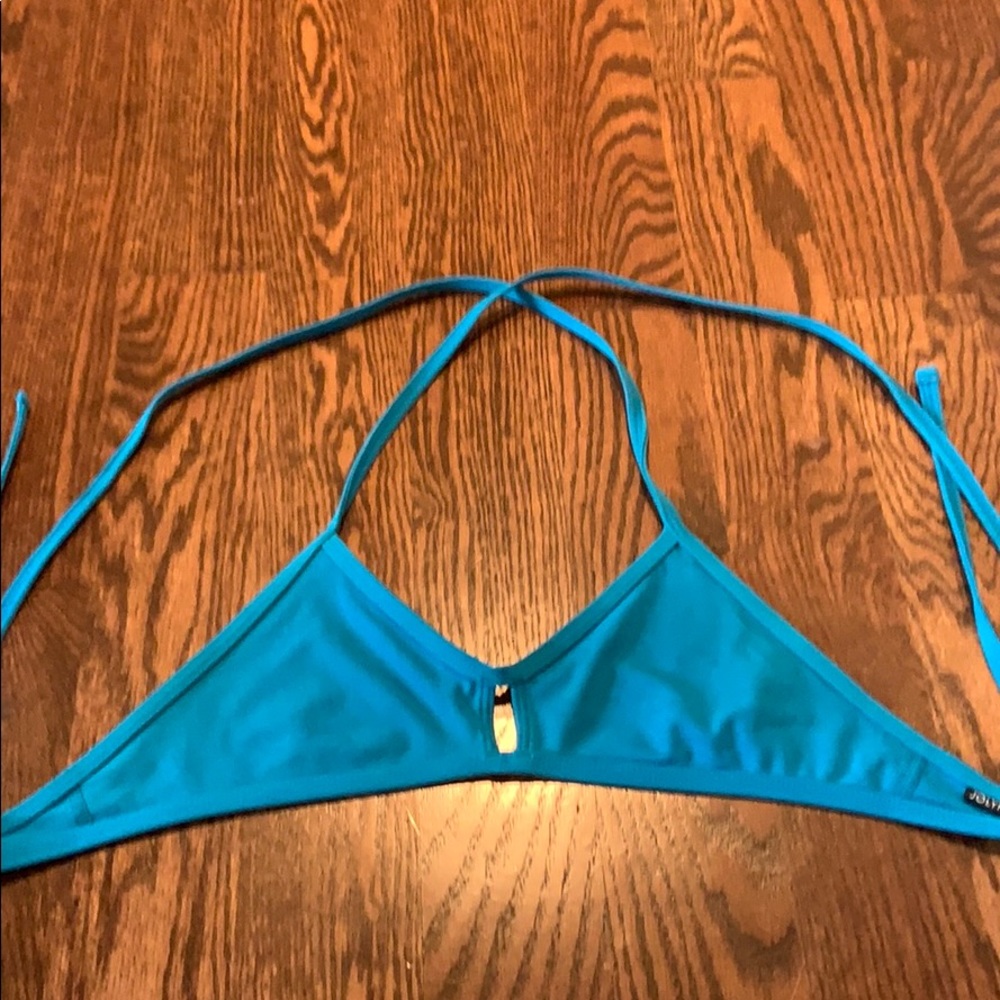 Jolyn top